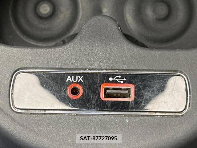 Fiat 500 2017-10 321060-3