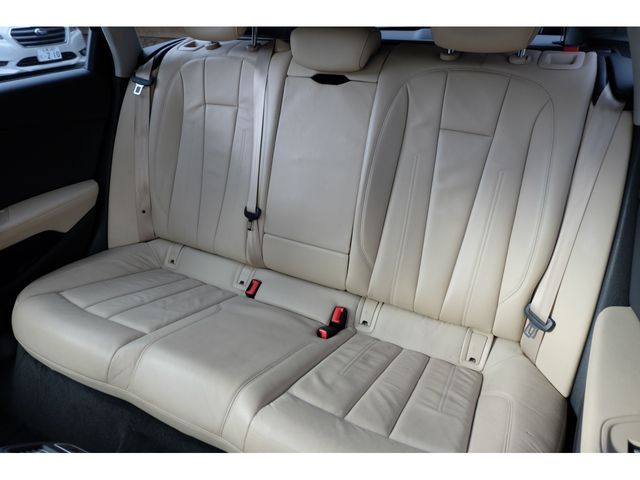 Audi A4 2016-08 191815-13
