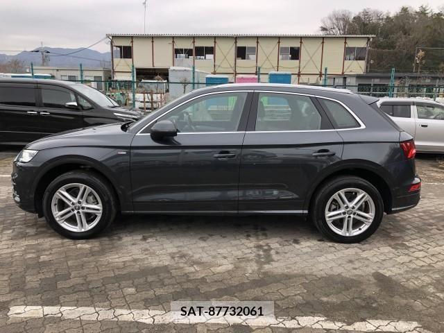 Audi Q5 2019-06 212993-7