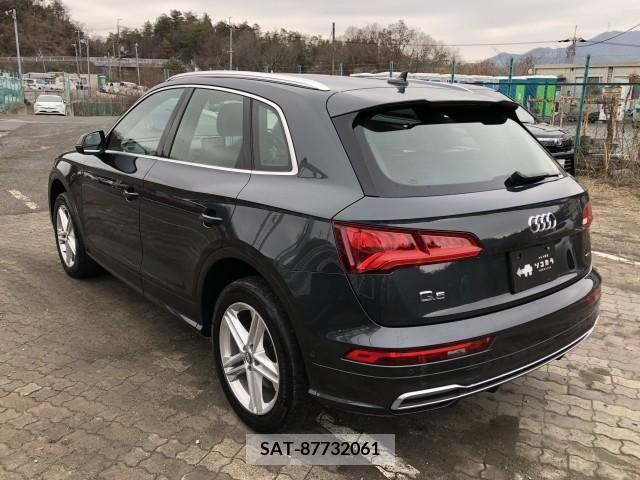 Audi Q5 2019-06 212993-2