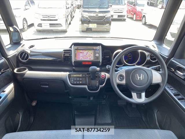 Honda N BOX CUSTOM 2013-02 364763-1