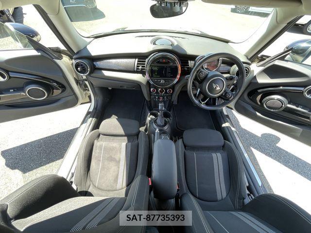Bmw MINI 2015-08 293907-1