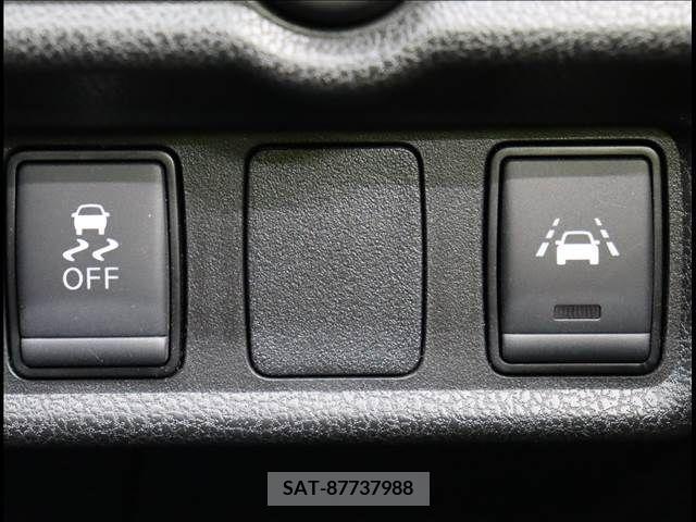 Nissan NOTE 2020-01 221979-11