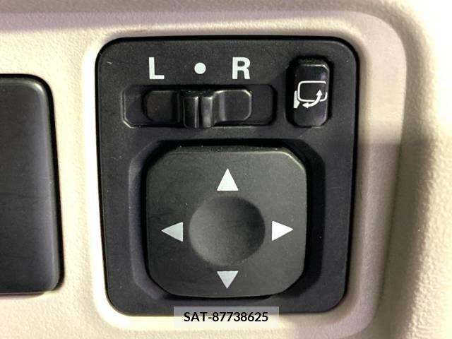 Mitsubishi MIRAGE 2014-05 277735-6