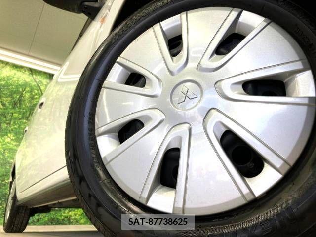 Mitsubishi MIRAGE 2014-05 277735-13