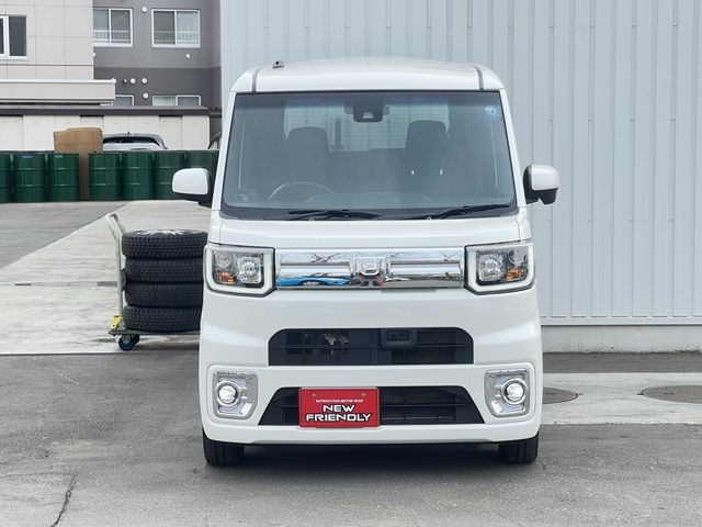 Daihatsu WAKE 2016-10 3029-1