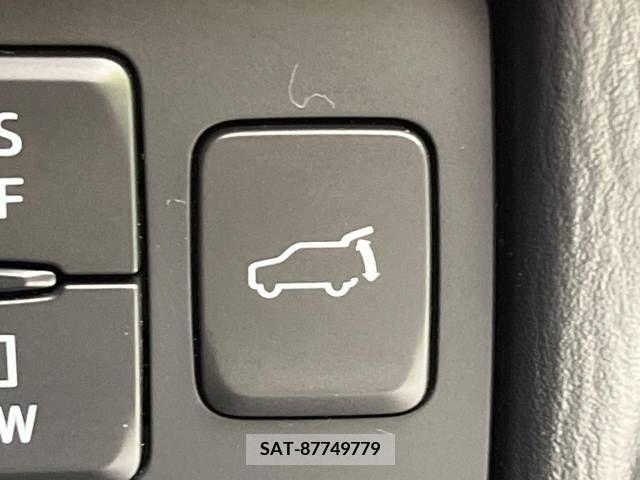 Mazda CX-8 2018-10 325750-6