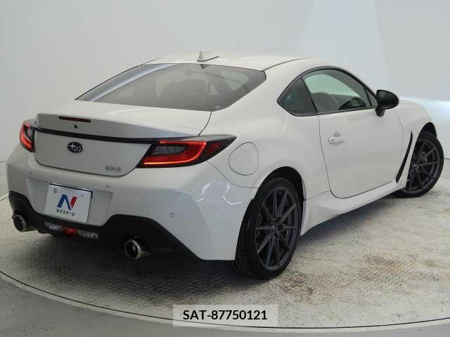 Subaru BRZ 2022-11 215859-19