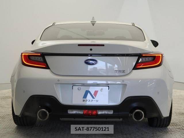 Subaru BRZ 2022-11 215859-17