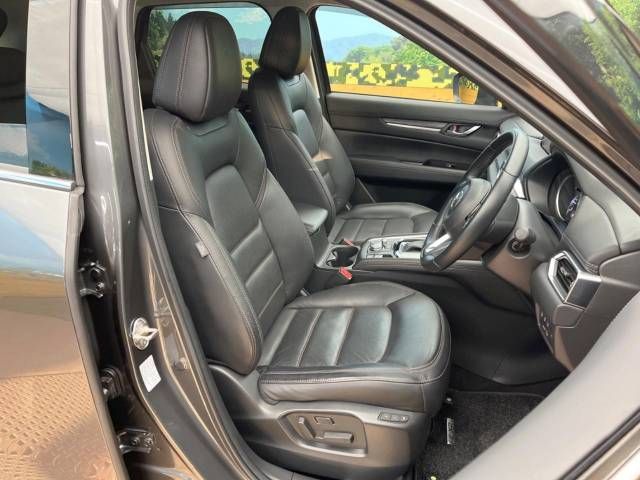Mazda CX-5 2018-11 19183-8