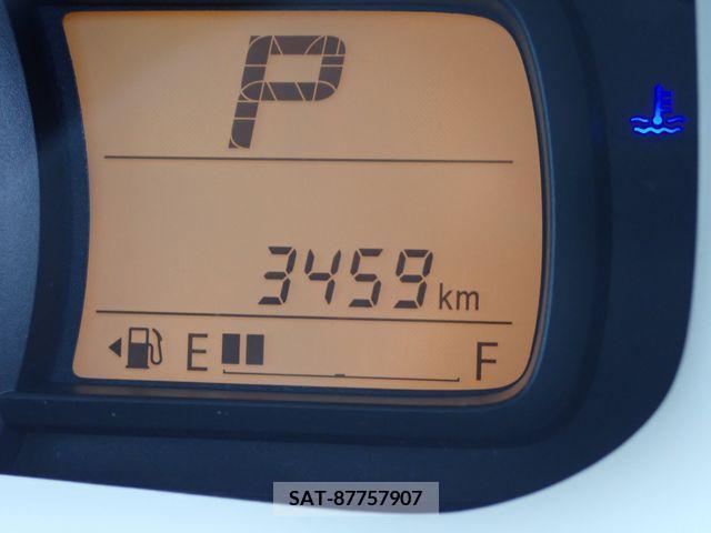 Suzuki ALTO 2017-02 305034-22
