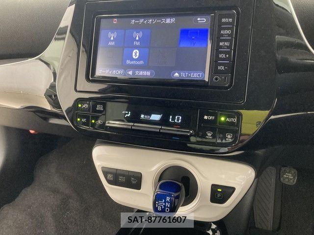 Toyota PRIUS 2018-06 322299-19