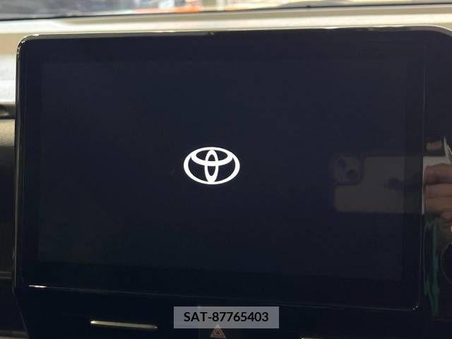 Toyota NOAH 2022-11 392829-2