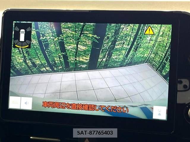 Toyota NOAH 2022-11 392829-3