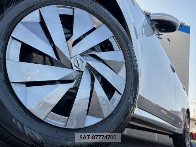 Nissan NOTE 2021-08 280125-16