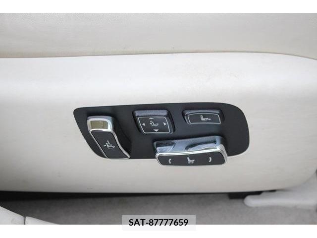 Lexus LS 2013-02 362866-5