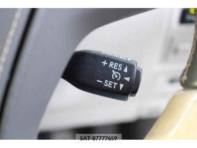 Lexus LS 2013-02 362866-4