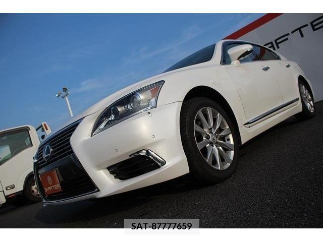 Lexus LS 2013-02 362866-10