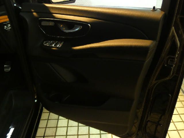 Mercedes Benz V-CLASS 2020-07 4860-21