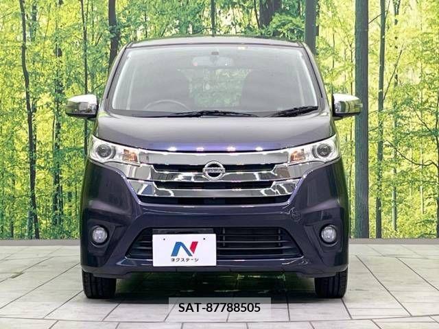 Nissan DAYZ 2013-07 387724-14