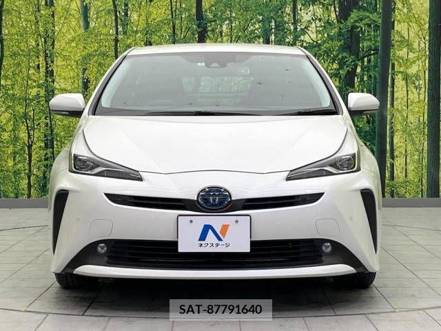 Toyota PRIUS 2019-06 221191-14