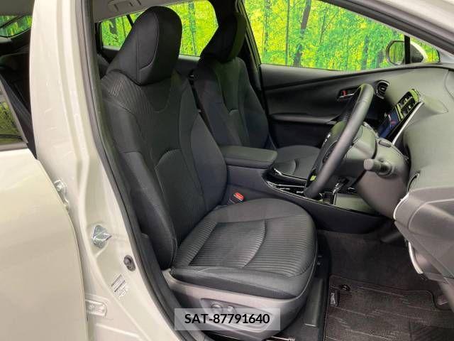 Toyota PRIUS 2019-06 221191-8