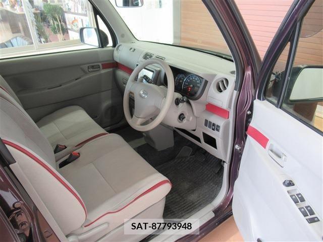 Daihatsu MOVE CONTE 2012-10 200765-13