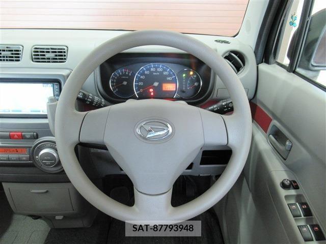 Daihatsu MOVE CONTE 2012-10 200765-11