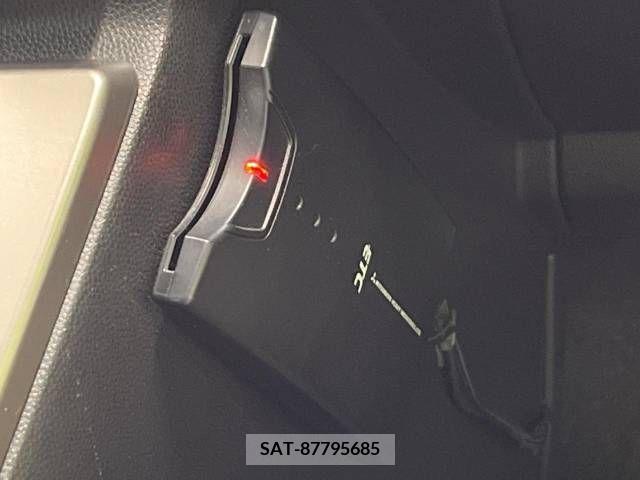 Mazda PREMACY 2009-10 283676-5