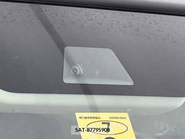 Honda N BOX 2022-09 222441-2