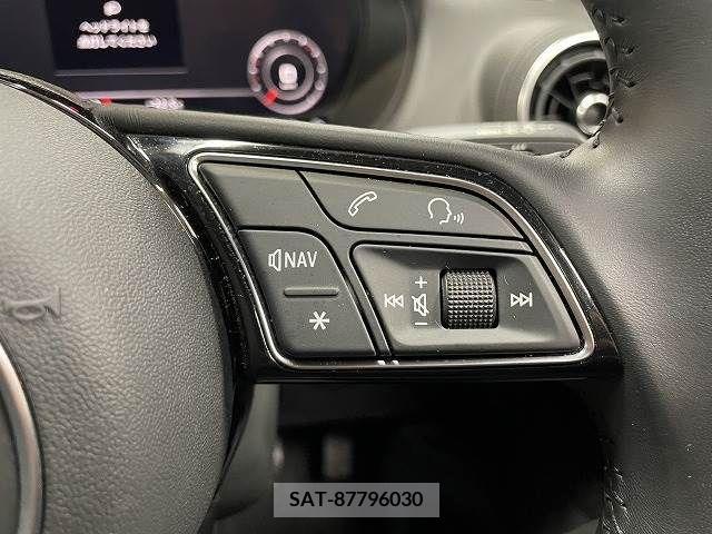 Audi Q2 2018-11 261541-11