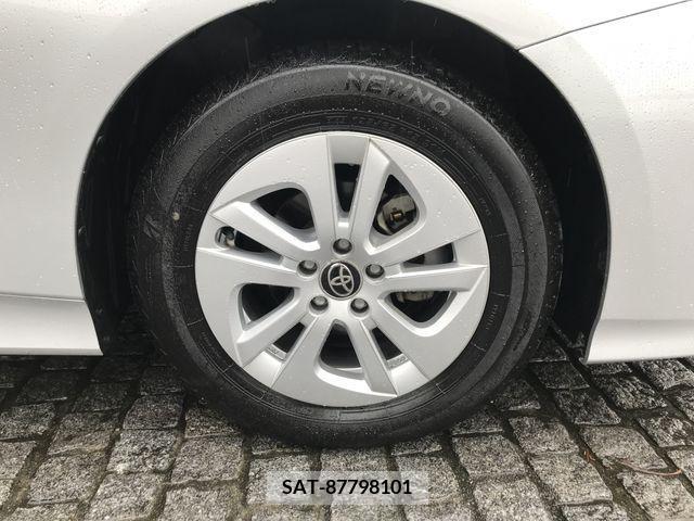 Toyota PRIUS 2018-05 241233-7
