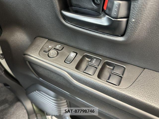 Suzuki HUSTLER 2024-04 272222-8