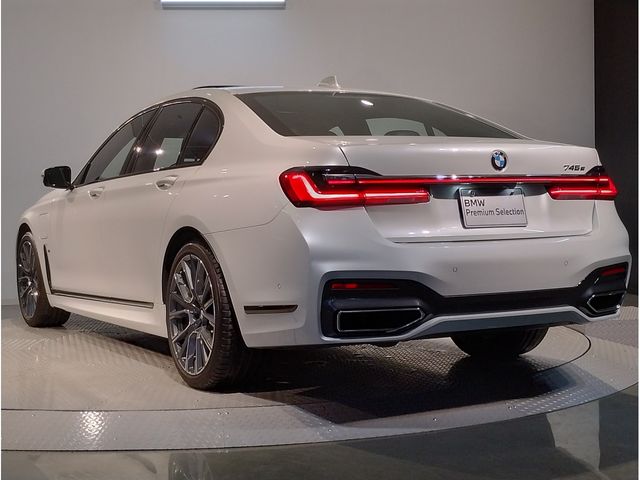Bmw 7 SERIES 2021-02 2561-2