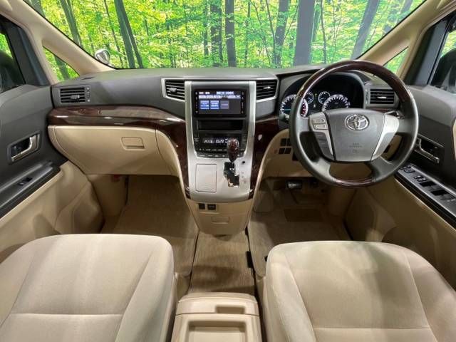Toyota ALPHARD 2011-12 189058-1