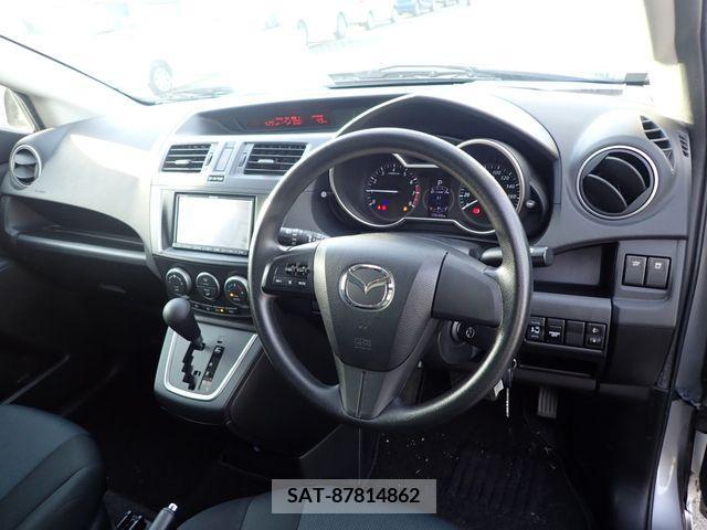 Mazda PREMACY 2017-01 215982-1