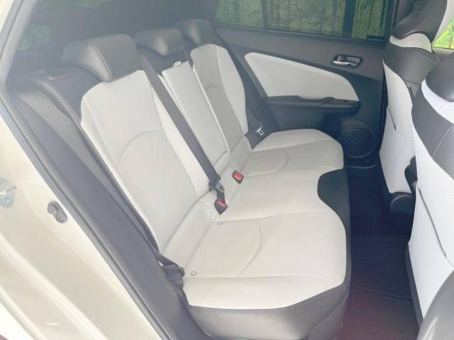 Toyota PRIUS 2016-12 182701-9