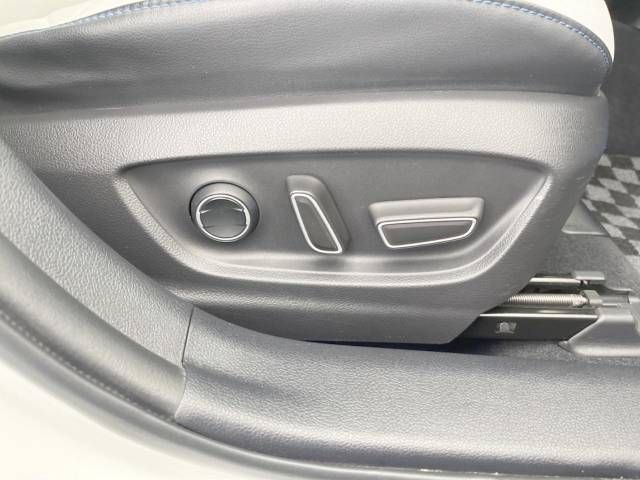 Toyota PRIUS 2016-12 182701-7