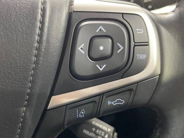 Toyota HARRIER 2019-03 6165-5