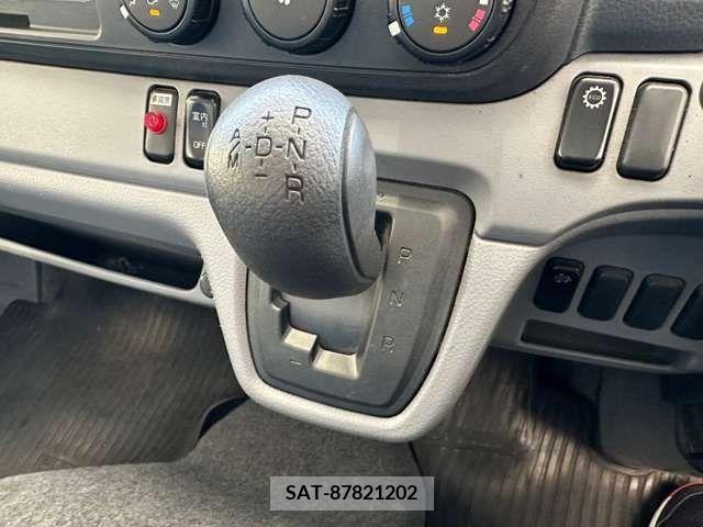 Mitsubishi CANTER 2014-02 264696-13