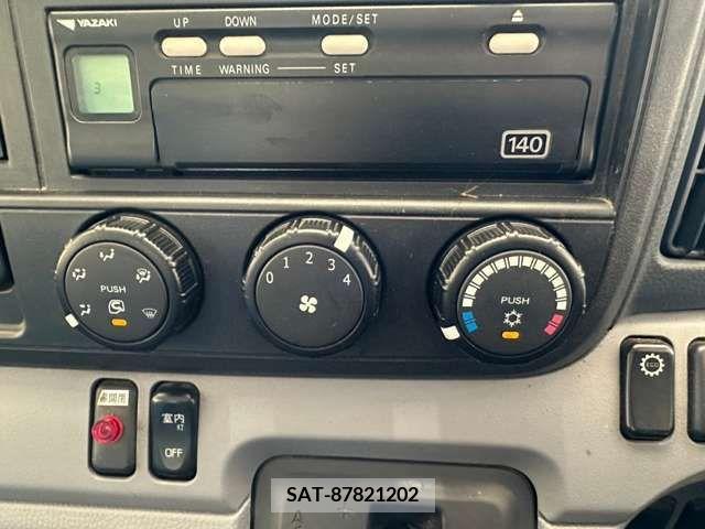 Mitsubishi CANTER 2014-02 264696-14
