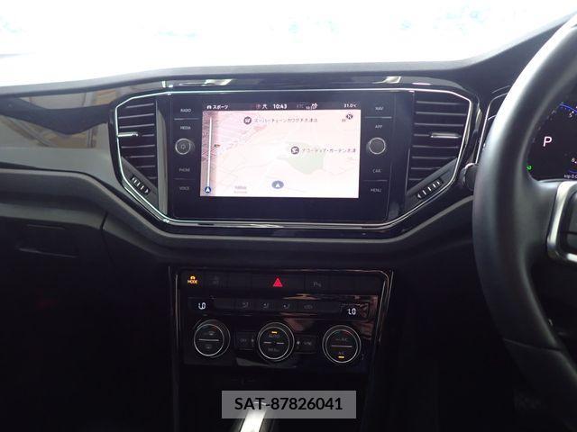 VolksWagen T-ROC 2022-01 370843-15