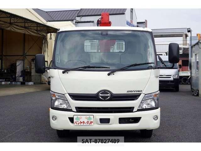 Hino DUTRO 2018-04 333486-1