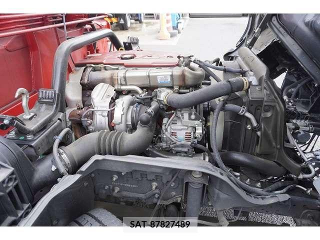 Hino DUTRO 2018-04 333486-13