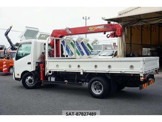 Hino DUTRO 2018-04 333486-6