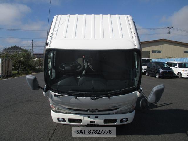 Hino DUTRO 2014-09 202694-2