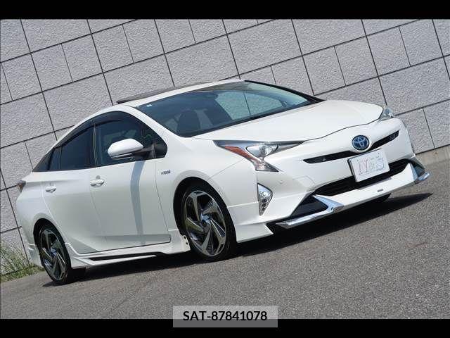 Toyota PRIUS 2017-04 282290-5
