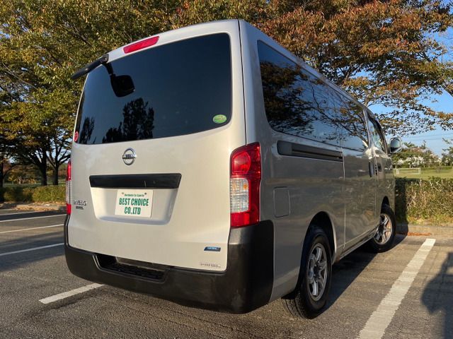 Nissan NV350 Caravan 2013-06 19389-4