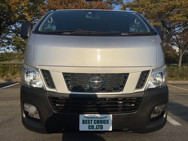 Nissan NV350 Caravan 2013-06 19389-5
