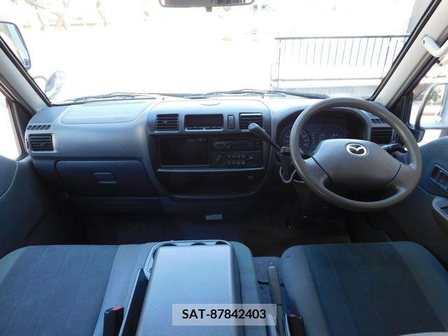 Mazda BONGO VAN 2015-07 202346-1
